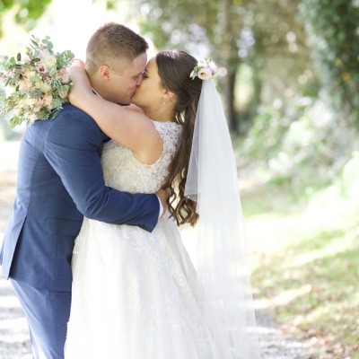 Launcells Barton, Bude. Flowers by Blujen, MUA Abi Scott. September.